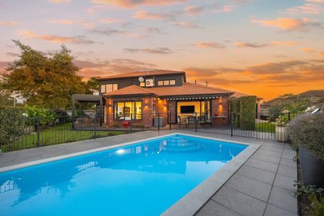 Photo of property in 31 Balmoral Drive, Terrace End, Palmerston North, 4410