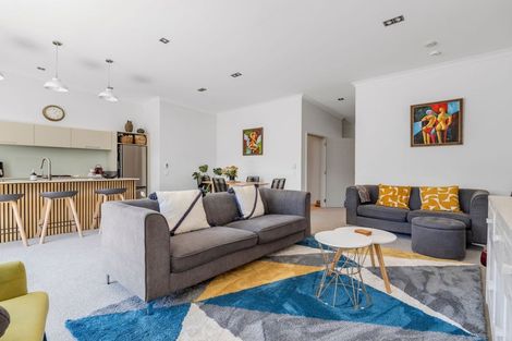 Photo of property in 5 Eaves Bush Parade, Orewa, 0931