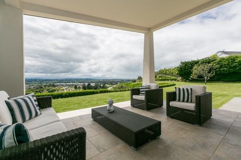 Photo of property in 151 Durham Drive, Havelock North, 4130