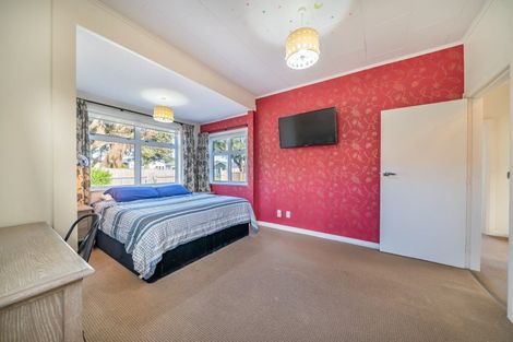 Photo of property in 43 Lincoln Avenue, Epuni, Lower Hutt, 5011