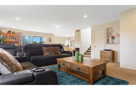 Photo of property in 13 Wawatai Drive, Karaka, Papakura, 2113