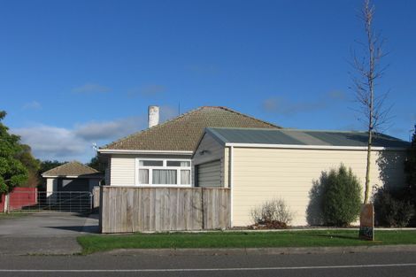 Photo of property in 204 Botanical Road, Takaro, Palmerston North, 4412
