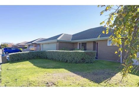 Photo of property in 7 Brightstone Crescent, Aranui, Christchurch, 8061