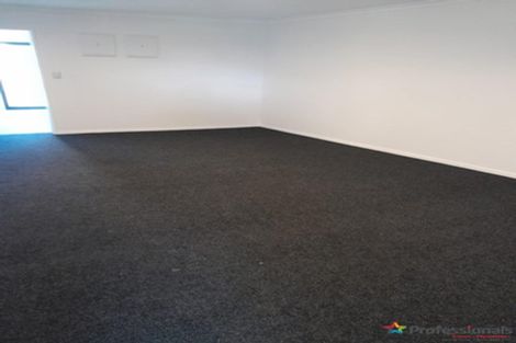 Photo of property in 10d White Road, Manurewa, Auckland, 2102