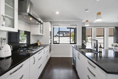 Photo of property in 25 Trump Place, Kelvin Grove, Palmerston North, 4414