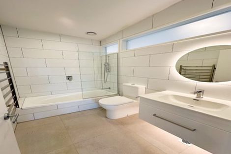 Photo of property in 4 Black Rock Road, Newlands, Wellington, 6037