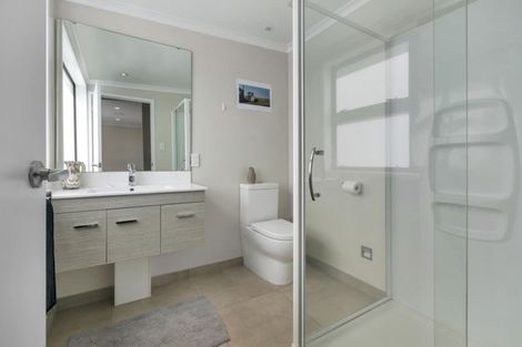 Photo of property in 30 Squadron Drive, Hobsonville, Auckland, 0616