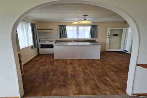 Photo of property in 9 Fraser Avenue, Johnsonville, Wellington, 6037