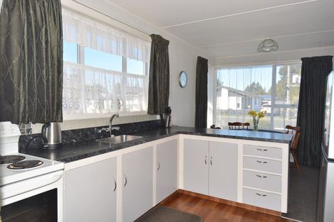 Photo of property in 192 Mcquarrie Street, Kingswell, Invercargill, 9812