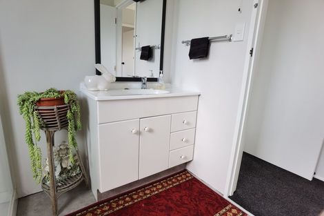 Photo of property in 98 Main Road, Harihari, 7884