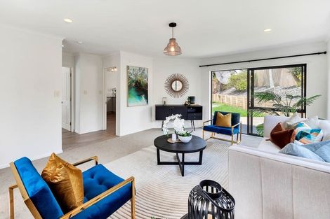 Photo of property in 47 Fleetwood Drive, Henderson, Auckland, 0612