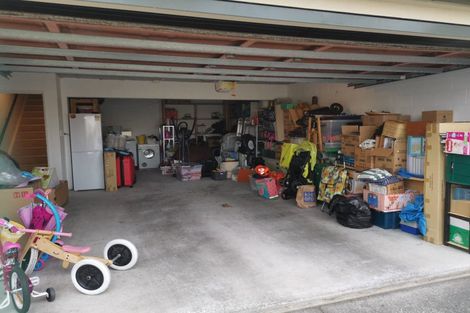 Photo of property in Tuscany Towers, 30/1 Ambrico Place, New Lynn, Auckland, 0600