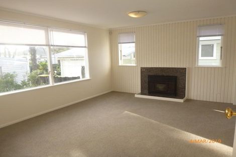 Photo of property in 22 Airdrie Road, Ranui, Auckland, 0612