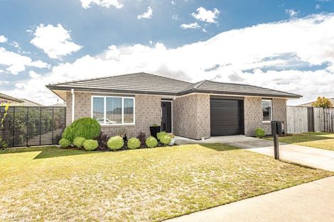 Photo of property in 24 Simon Street, Tawhero, Whanganui, 4501