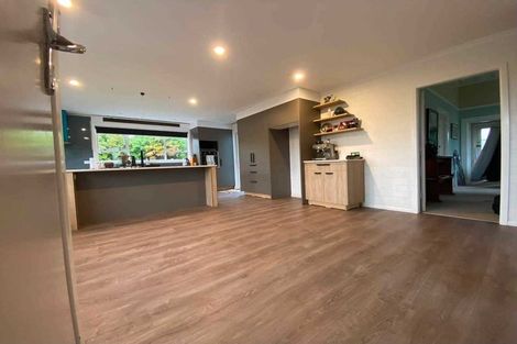 Photo of property in 22 Takiroa Street, Urenui, 4375