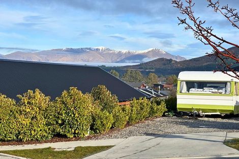 Photo of property in 6 Sarges Way, Lake Hawea, 9382