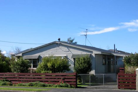 Photo of property in 13 Waite Street, Featherston, 5710