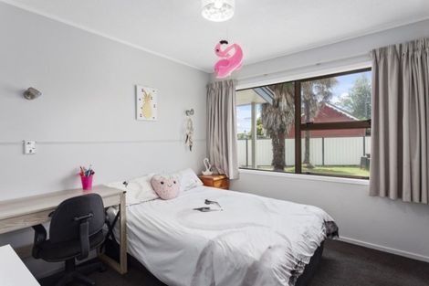 Photo of property in 10 Kanuka Place, Edgecumbe, 3120