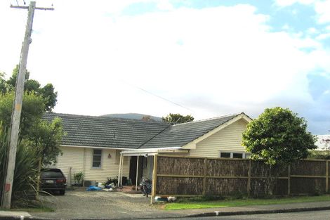 Photo of property in 1 Marlborough Street, Silverstream, Upper Hutt, 5019