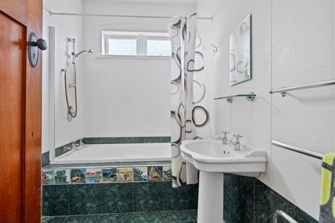 Photo of property in 18 Nixon Street, Kensington, Whangarei, 0112