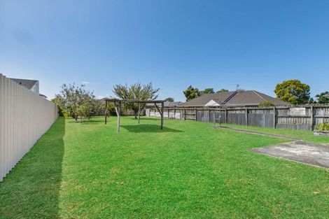 Photo of property in 11 Domain Road, Weymouth, Auckland, 2103