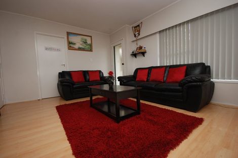 Photo of property in 1/10 Anne Road, Hillcrest, Auckland, 0627