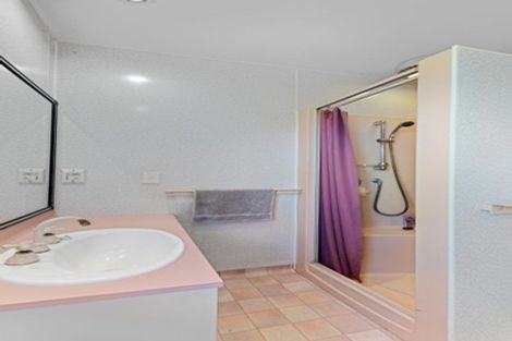 Photo of property in 16 Oakland Street, Mataura, 9712