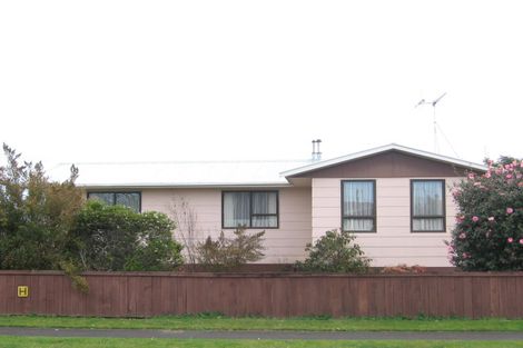 Photo of property in 3 Elmwood Crescent, Pukete, Hamilton, 3200