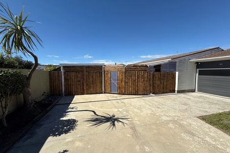 Photo of property in 1/498 Linwood Avenue, Woolston, Christchurch, 8062