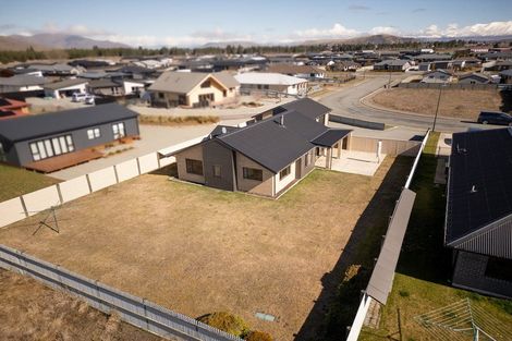 Photo of property in 15 Greenfield Place, Twizel, 7901