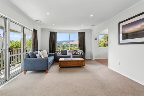 Photo of property in 58a Oriel Avenue, Tawa, Wellington, 5028