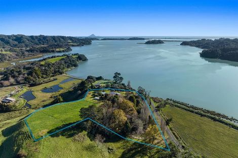 Photo of property in 75 Kutarere Wharf Road, Kutarere, Opotiki, 3198