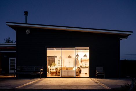 Photo of property in 1470 Oneriri Road, Kaiwaka, 0573