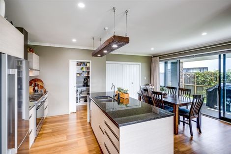 Photo of property in 23 Gee Place, Taradale, Napier, 4112