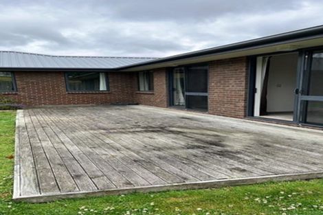 Photo of property in 64 Frank Street, Gore, 9710