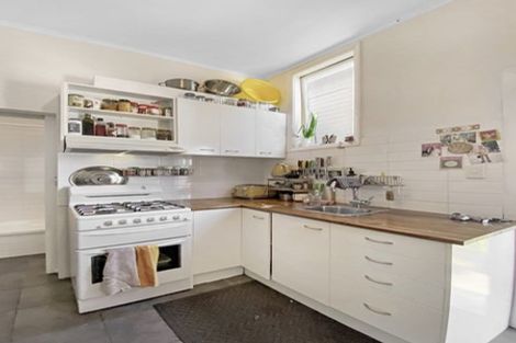 Photo of property in 14 Kenwyn Terrace, Newtown, Wellington, 6021