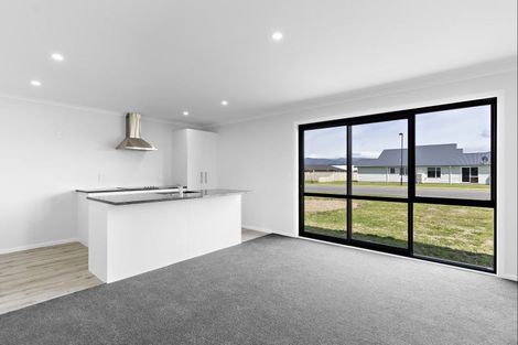 Photo of property in 5 Fantail Avenue, Carterton, 5713