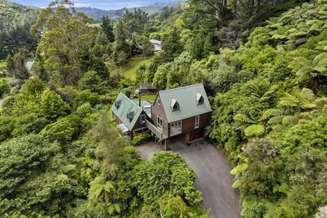 Photo of property in 312 Moores Valley Road, Wainuiomata, 5373