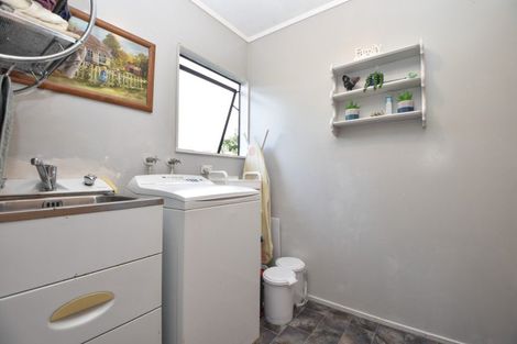 Photo of property in 250b High Street North, Carterton, 5713