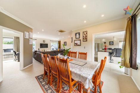 Photo of property in 7 Cottle Heath Close, Manor Park, Lower Hutt, 5019