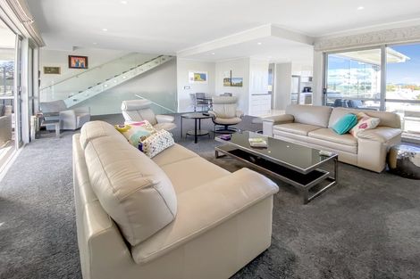 Photo of property in 615 Marine Parade, Napier South, Napier, 4110