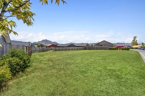 Photo of property in 6 Bargour Street, Wanaka, 9305