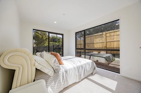 Photo of property in 24a Gladys Avenue, Glenfield, Auckland, 0629