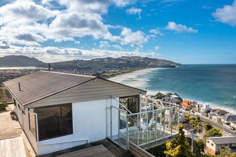 Photo of property in 107 Cliffs Road, Saint Clair, Dunedin, 9012