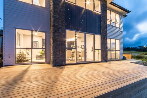 Photo of property in 54 Ashley Avenue, Long Bay, Auckland, 0630