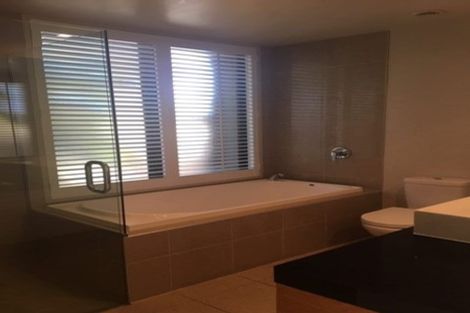 Photo of property in 4 Rannoch Drive, Jacks Point, Queenstown, 9371