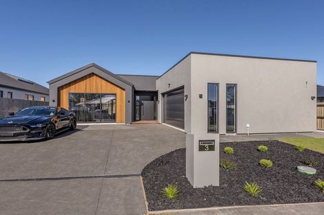 Photo of property in 3 Perks Drive, Halswell, Christchurch, 8025