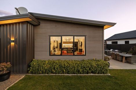 Photo of property in 19 Searle Drive, Cromwell, 9310