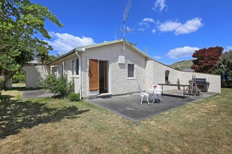 Photo of property in 54 Gillies Crescent, Waimarama, 4294