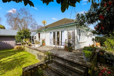 Photo of property in 13 Brown Terrace, Te Puke, 3119